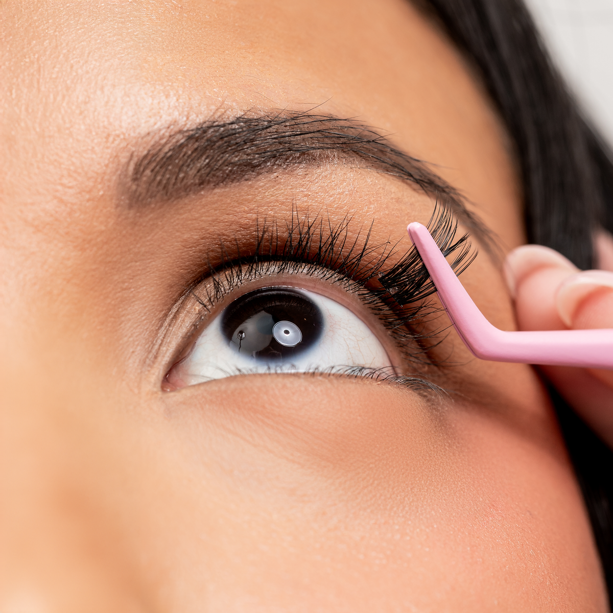 How To – Bella Lash Extensions